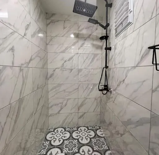 Flat In Historical Area In Sultanahmet شقة *