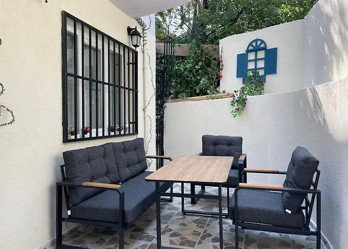 Flat In Historical Area In Sultanahmet شقة *